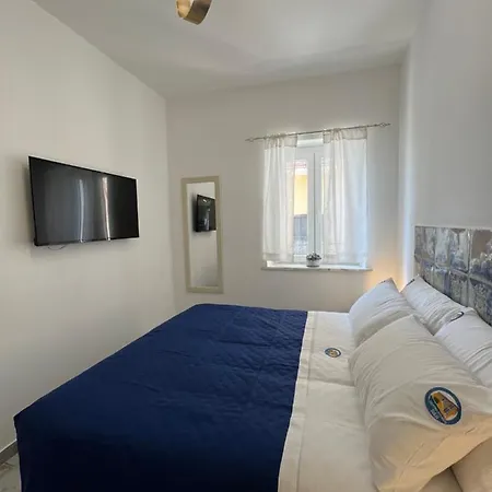 Centro Storico Bed & Breakfast *