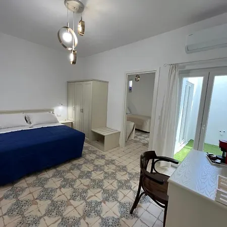 Centro Storico Bed & Breakfast *